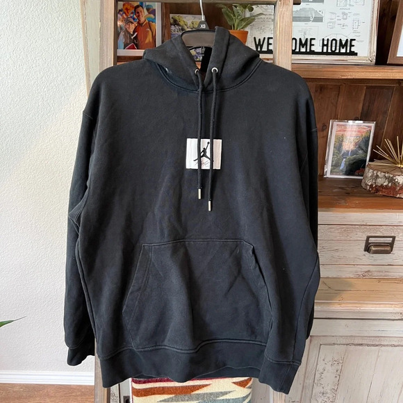 Nike Air Jordan mens ESS Essential hoodie size medium - Picture 3 of 8